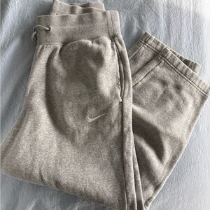 Nike Heather Gray Fleece Sweatpants